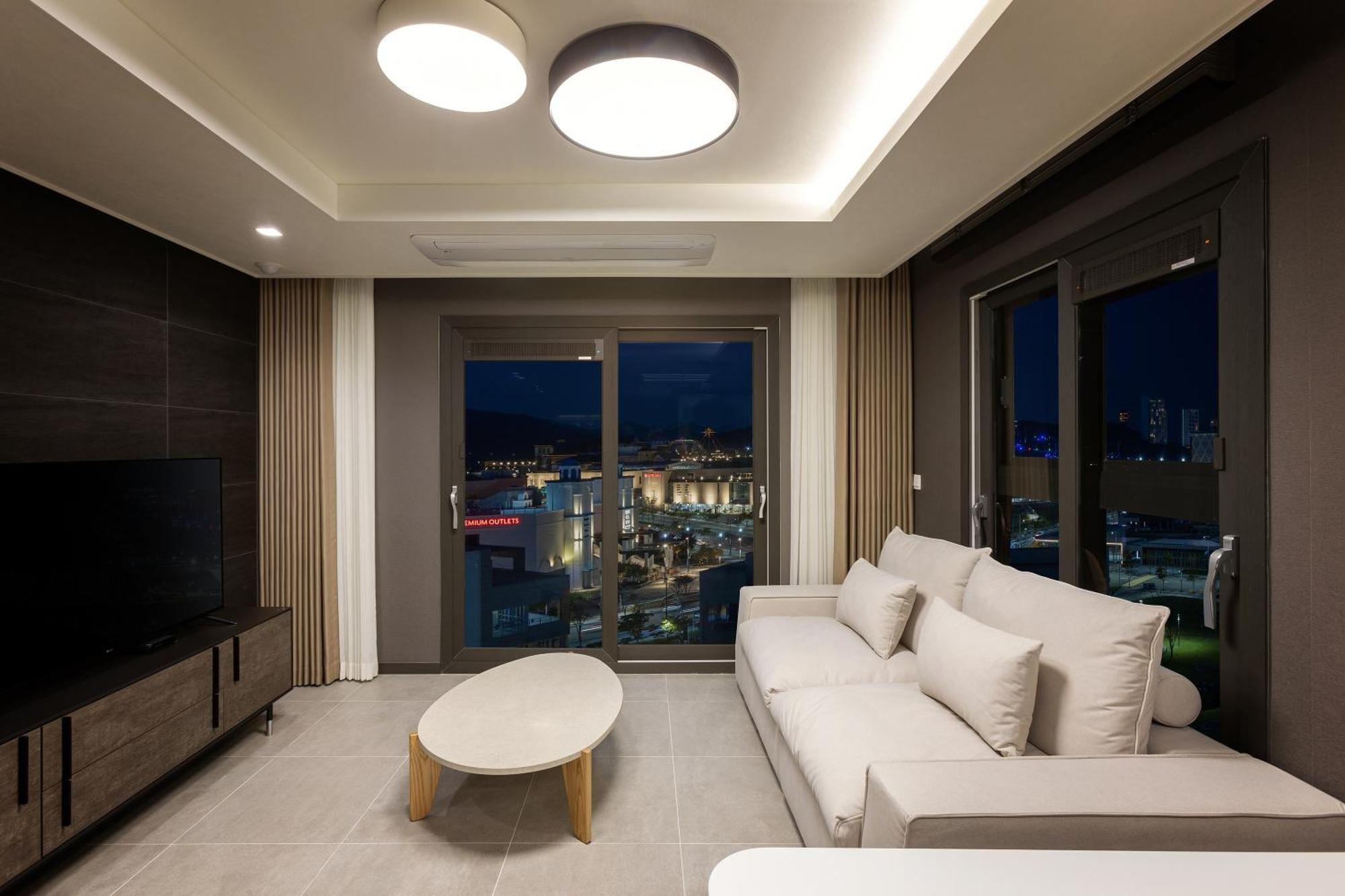 Newcz Osiria Residence Пусан Екстериор снимка
